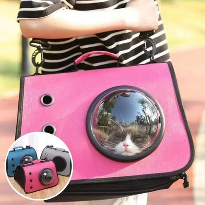 sac hublot rose pour chat porté sur épaule